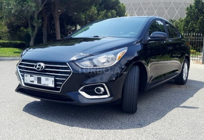 Hyundai Accent-1