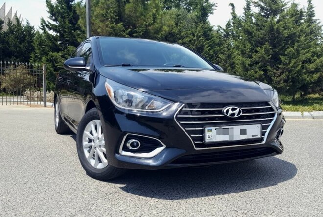 Hyundai Accent-2