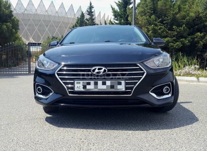 Hyundai Accent-3