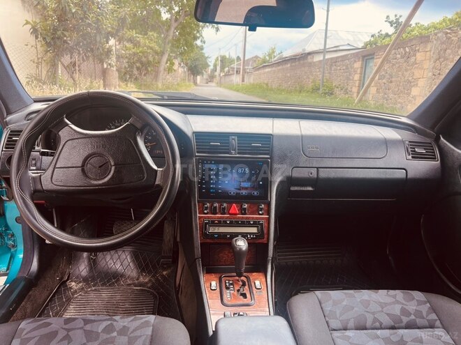Mercedes C 200-8