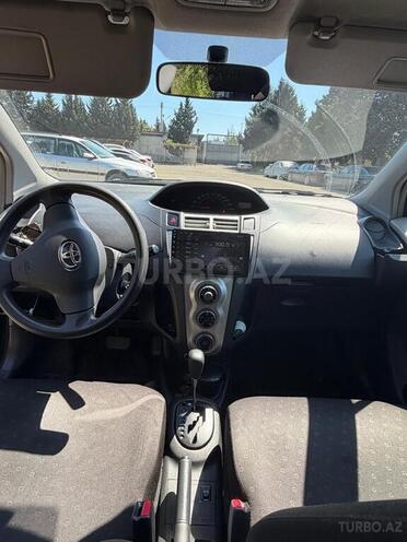 Toyota Yaris-9