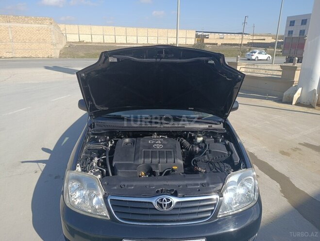 Toyota Corolla-10