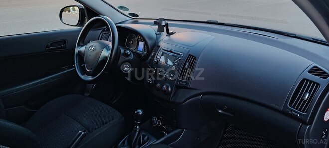 Hyundai i30-13