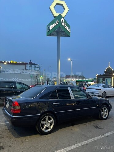 Mercedes C 220-18
