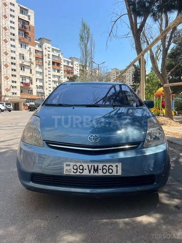 Toyota Prius-2