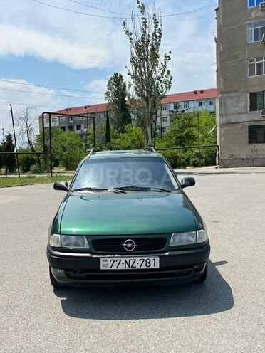 Opel Astra-3