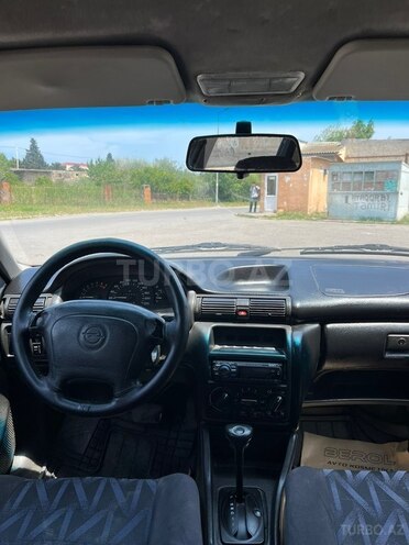 Opel Astra-10