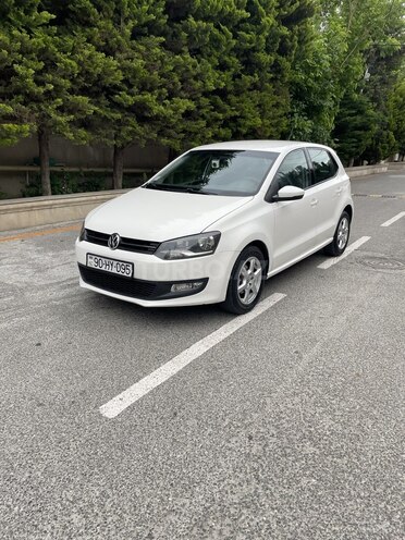 Volkswagen Polo-2
