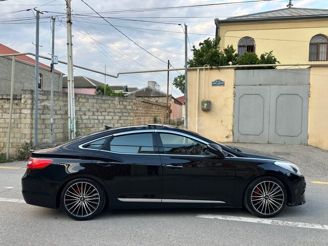Hyundai Grandeur-8