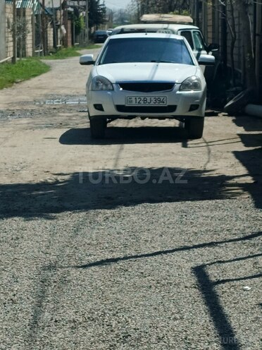 LADA (VAZ) Priora-1