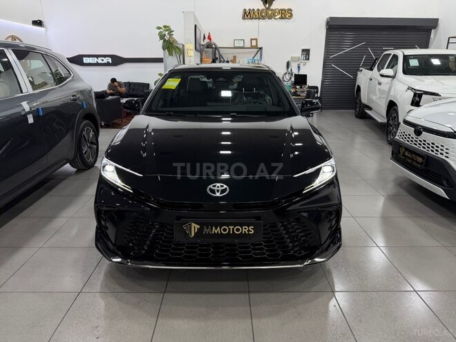 Toyota Camry-3