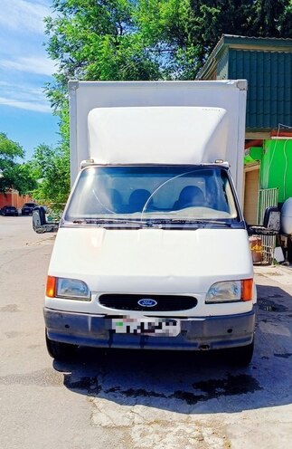 Ford Transit-1