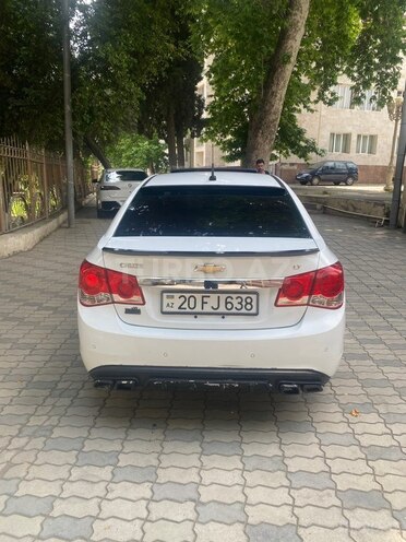 Chevrolet Cruze-2