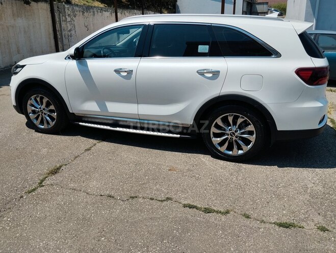 Kia Sorento-4