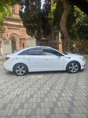 Chevrolet Cruze-4
