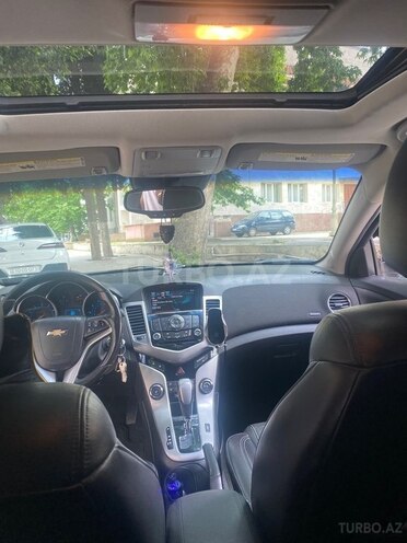Chevrolet Cruze-5