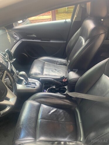 Chevrolet Cruze-6