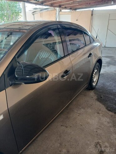 Chevrolet Cruze-4