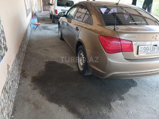 Chevrolet Cruze-3