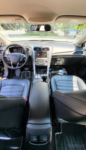 Ford Fusion (North America)-9