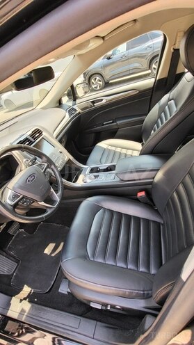 Ford Fusion (North America)-10