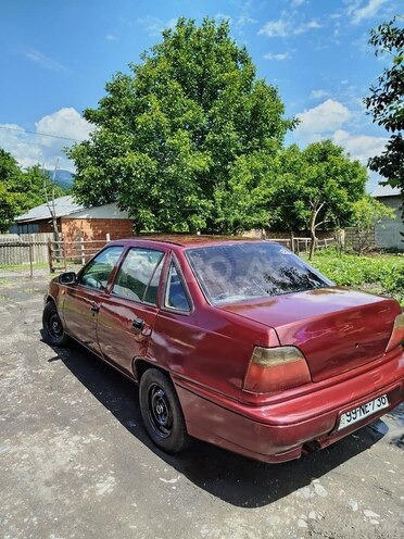 Daewoo Nexia-4