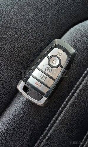 Ford Fusion (North America)-13