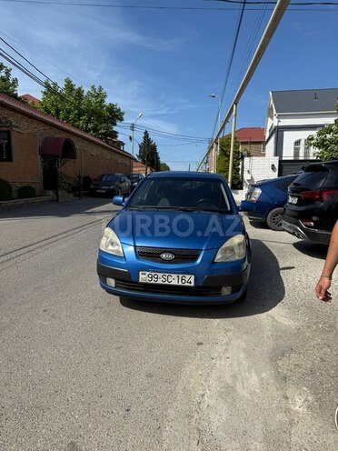Kia Rio-1