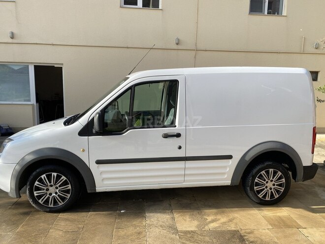 Ford Transit Connect-5