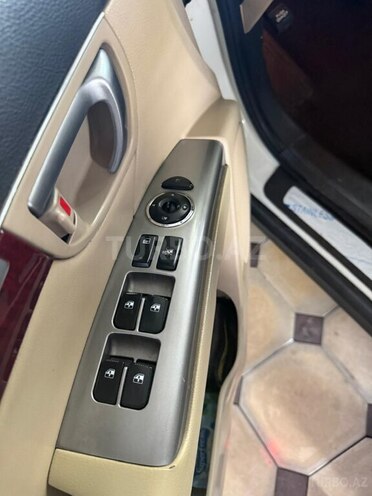 Hyundai Santa Fe-9
