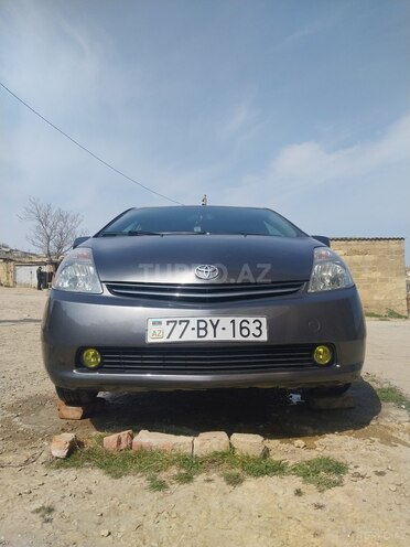 Toyota Prius-1