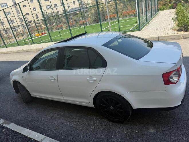Volkswagen Jetta-7