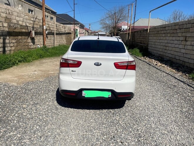 Kia Rio-3