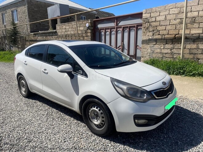 Kia Rio-6