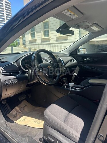Chevrolet Malibu-13