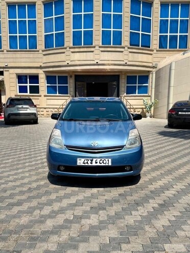Toyota Prius-1