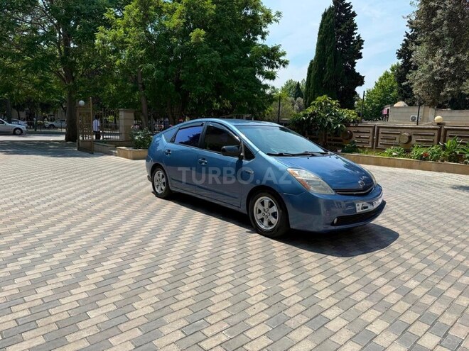 Toyota Prius-10