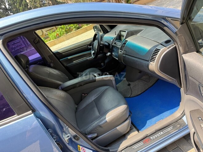 Toyota Prius-15