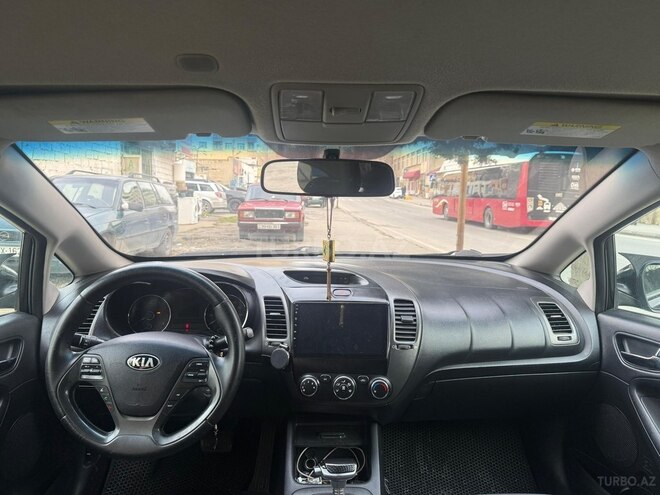Kia Forte-6