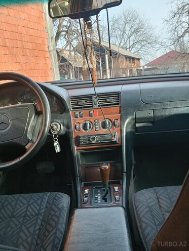 Mercedes C 180-3