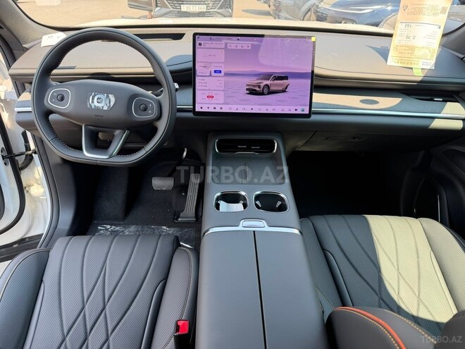 Changan Qiyuan Q07-9