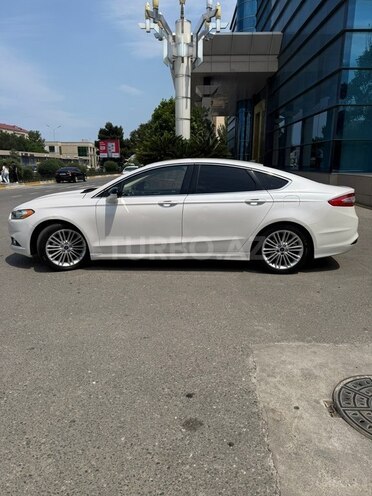 Ford Fusion (North America)-8