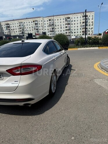 Ford Fusion (North America)-6