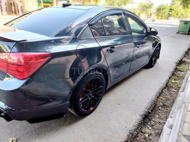 Chevrolet Cruze-4