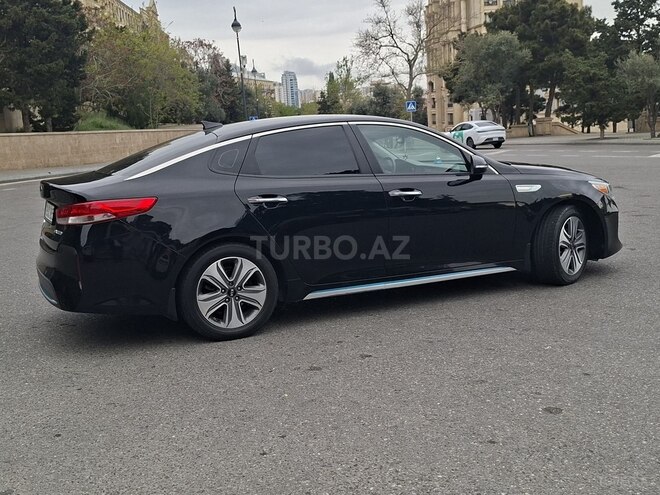 Kia Optima-12