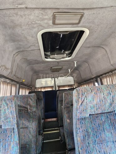 Mercedes Sprinter 412-12