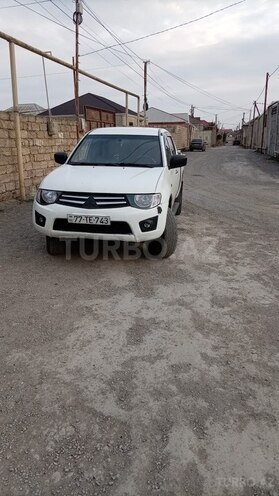 Mitsubishi L200-3