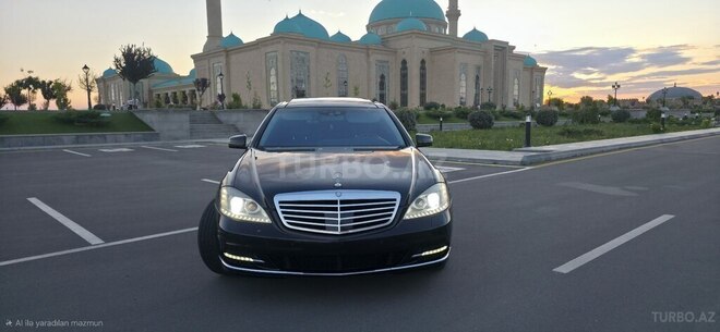 Mercedes S 350-1