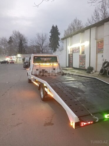 Ford Transit-2