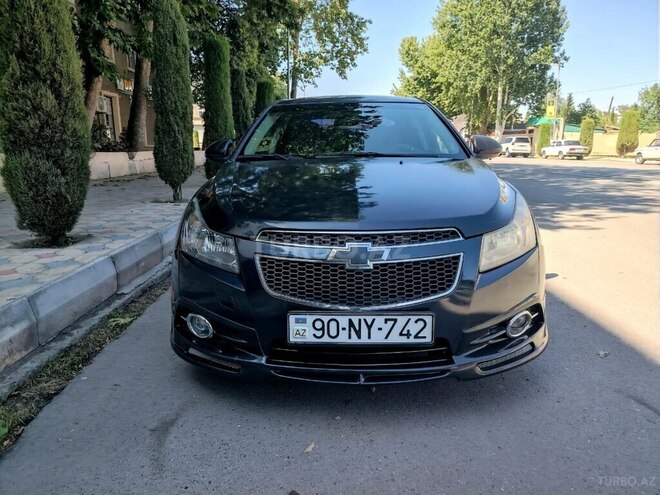 Chevrolet Cruze-1